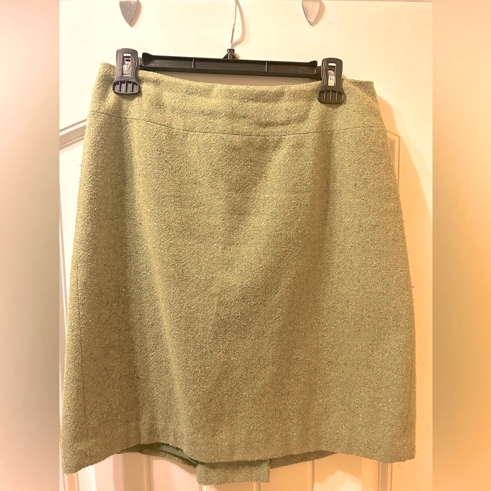 Ladies’ Skirt